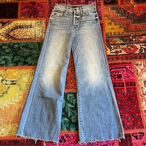EUC MOTHER Denim The Tomcat Roller Fray, Size 25
